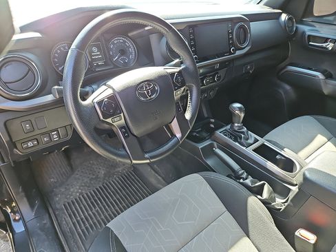 Used 2023 Toyota Tacoma TRD Off-Road w/ Technology Package image 9
