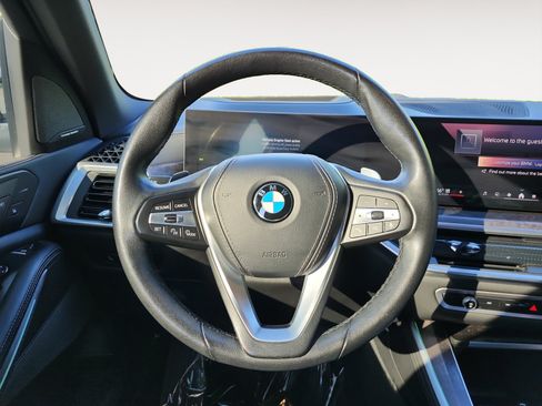 Used 2024 BMW X5 xDrive40i AWD/4WD image 12