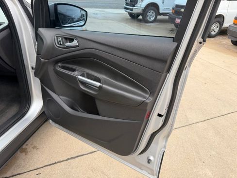 Used 2014 Ford Escape Titanium w/ Equipment Group 401A image 23