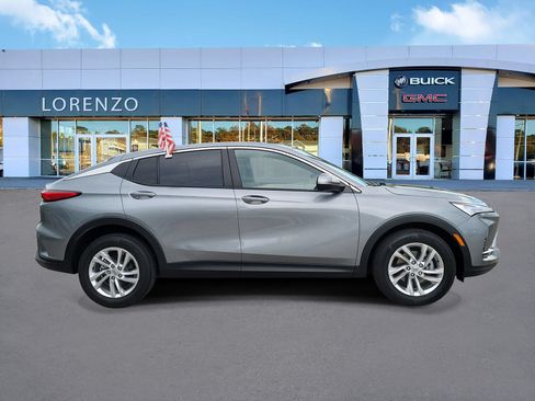 Used 2025 Buick Envista Preferred w/ Convenience I Package FWD image 4
