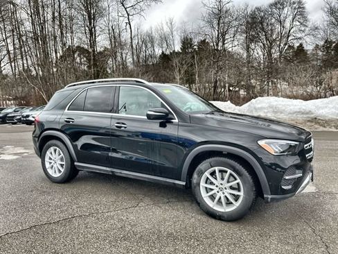 Used 2025 Mercedes-Benz GLE 350 4MATIC image 11