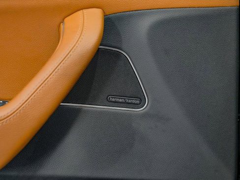 Used 2017 Maserati Levante S image 42