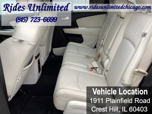 Used 2011 Dodge Journey Lux w/ Trailer Tow Prep Group image 31