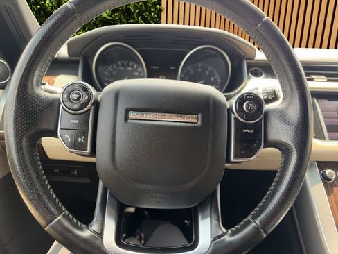 Used 2014 Land Rover Range Rover Sport HSE AWD/4WD image 21