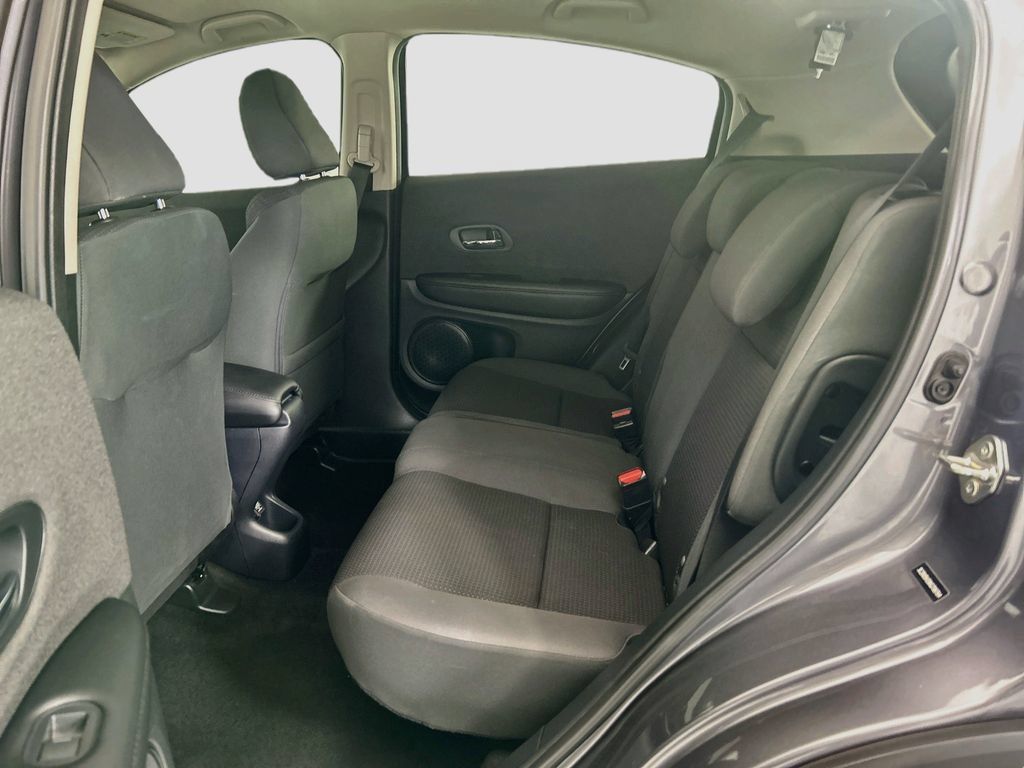 Used 2019 Honda HR-V LX image 19
