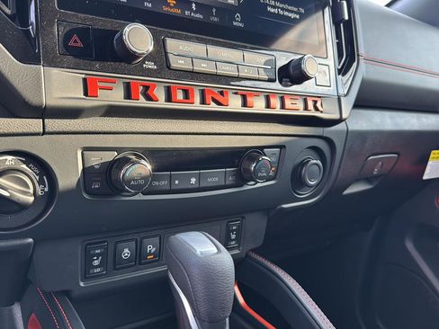 New 2026 Nissan Frontier PRO-4X w/ Pro-4x Convenience Package image 22