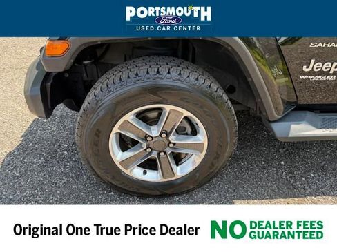 Used 2020 Jeep Wrangler Unlimited Sahara image 24