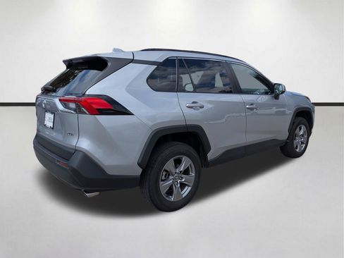 Used 2024 Toyota RAV4 XLE FWD image 4