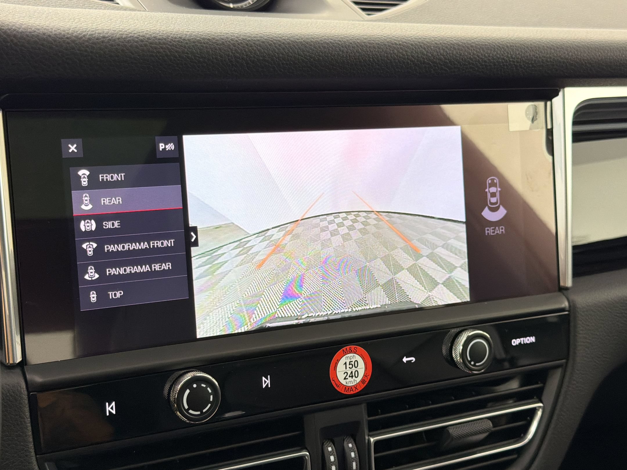 Certified 2026 Porsche Macan AWD/4WD image 25