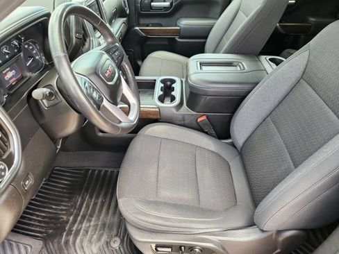 Used 2021 GMC Sierra 1500 Elevation w/ Preferred Package RWD image 3
