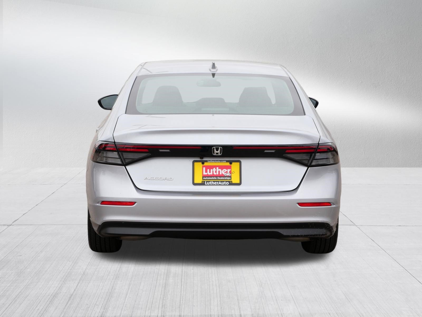 Used 2025 Honda Accord LX image 6