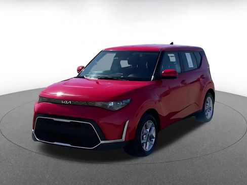Used 2025 Kia Soul LX w/ LX Technology Package image 7
