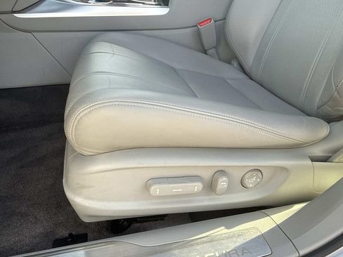 Used 2018 Acura RLX w/ Technology Package FWD image 20