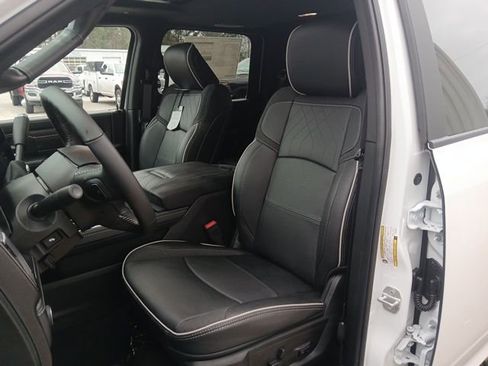 New 2026 RAM 2500 Limited AWD/4WD image 40