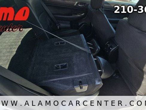 Used 2015 Subaru Outback 2.5i Limited image 22