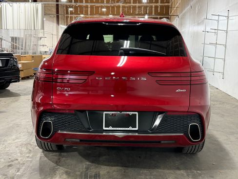 Used 2022 Genesis GV70 2.5T w/ Advanced Package AWD/4WD image 7