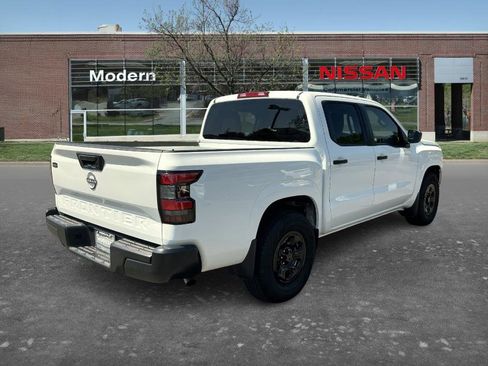 Used 2023 Nissan Frontier S RWD image 4
