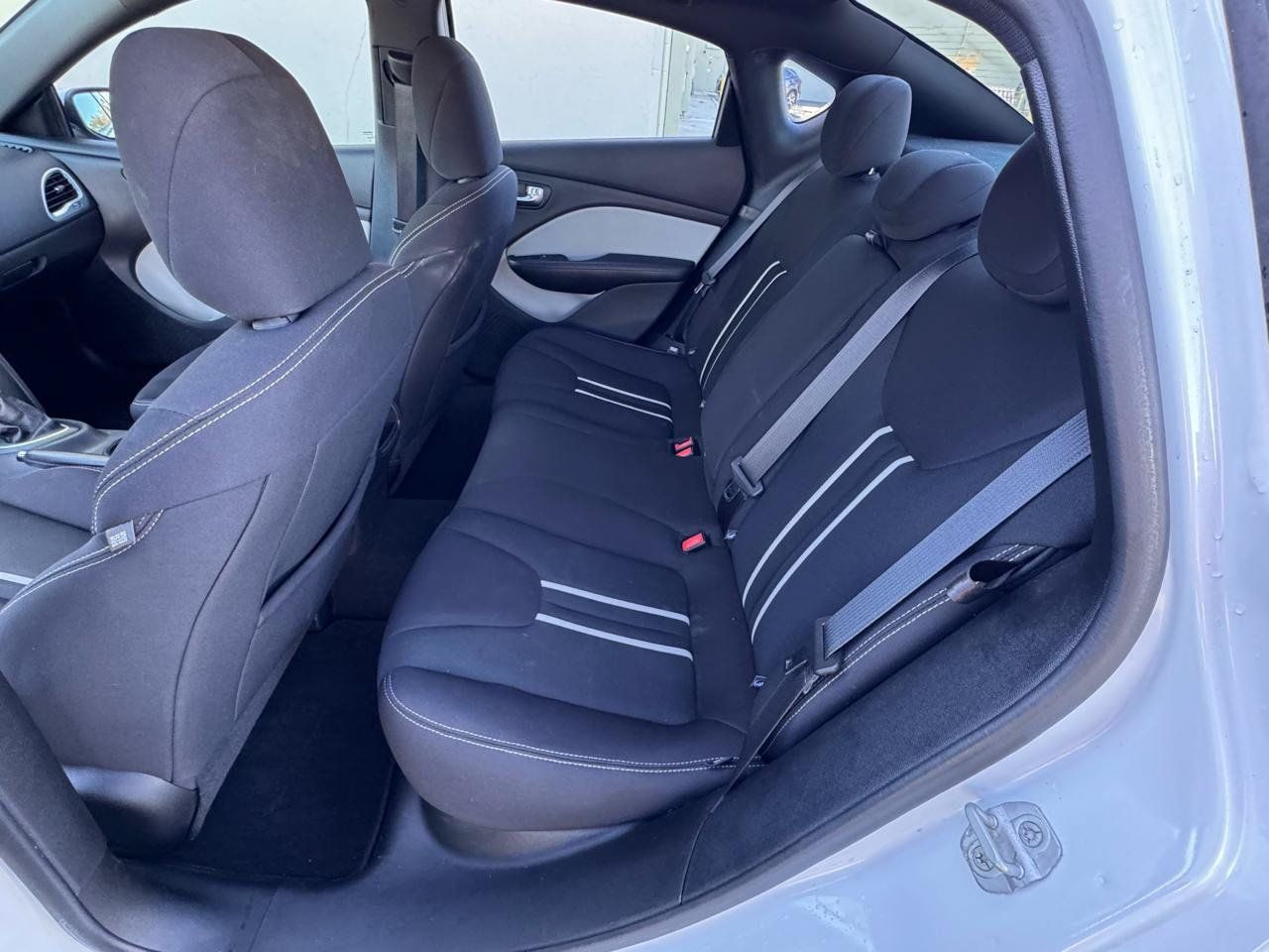Used 2014 Dodge Dart SXT FWD image 31