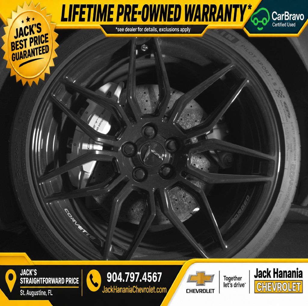 Used 2025 Chevrolet Corvette Z06 w/ Stealth Interior Trim Package RWD image 20