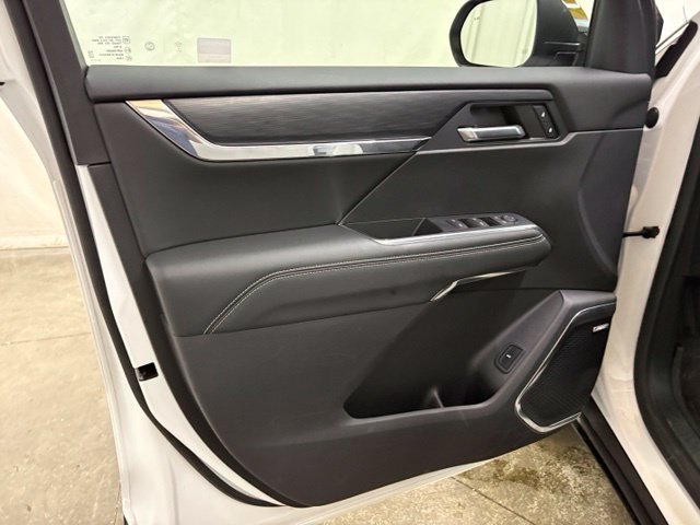 Used 2024 GMC Acadia Elevation w/ LPO, Floor Liner Package FWD image 35