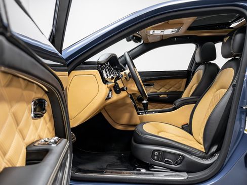 Used 2016 Bentley Mulsanne Speed image 6