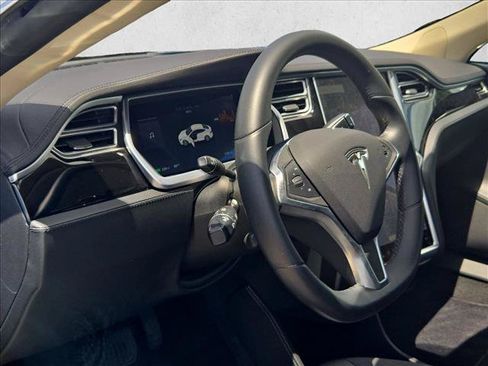 Used 2014 Tesla Model S P85 RWD image 10