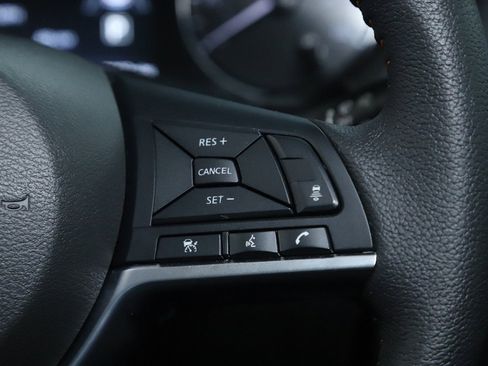 Certified 2024 Nissan Kicks SR image 23