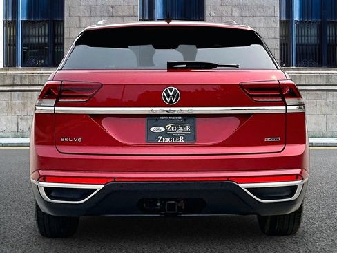 Used 2020 Volkswagen Atlas Cross Sport SEL Premium AWD/4WD image 4