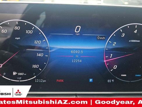 Used 2025 Mercedes-Benz C 300 Sedan image 9