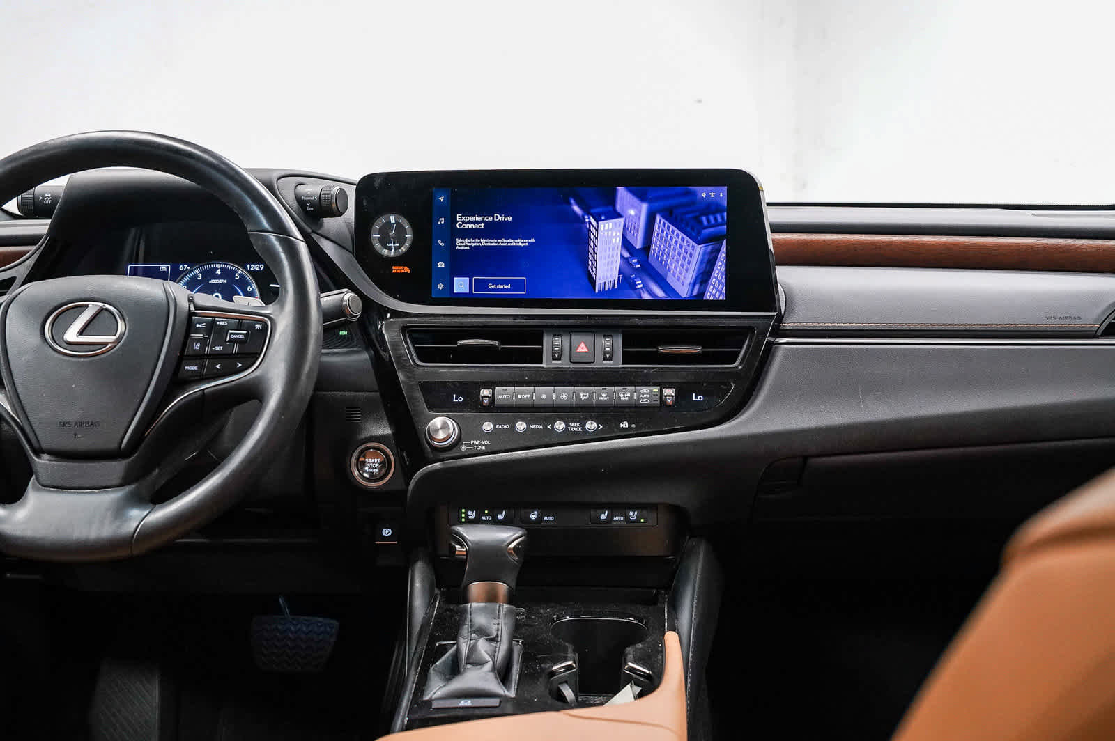 Used 2024 Lexus ES 350 w/ Premium Package FWD image 13