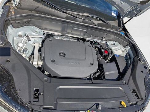 New 2026 Volvo XC90 B6 Ultra w/ Protection Package image 20