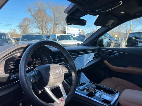 Used 2022 Audi RS Q8 w/ Carbon Optic Package image 14