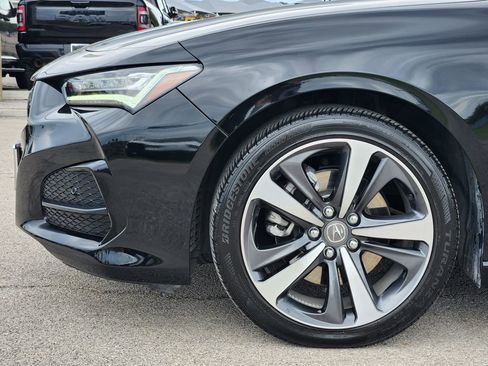 Used 2024 Acura TLX w/ Technology Package FWD image 9