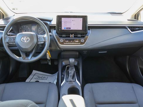 Used 2024 Toyota Corolla LE image 6