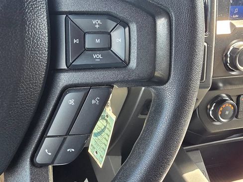 Used 2020 Ford F250 XLT w/ XLT Premium Package AWD/4WD image 24