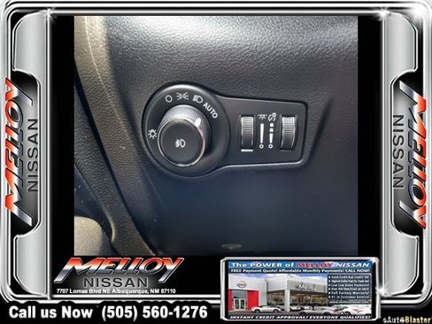 Used 2022 Jeep Compass Trailhawk w/ Trailhawk Convenience Group AWD/4WD image 22