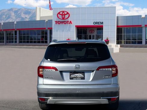 Used 2021 Honda Pilot Touring image 4
