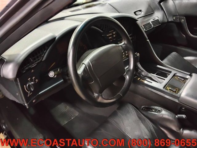 Used 1992 Chevrolet Corvette Convertible RWD image 12