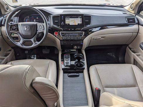 Used 2021 Honda Pilot Elite image 16