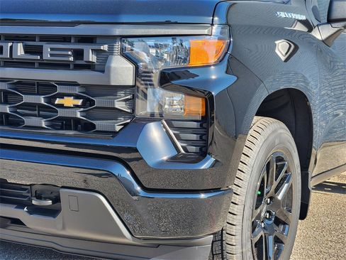 New 2026 Chevrolet Silverado 1500 Custom image 6