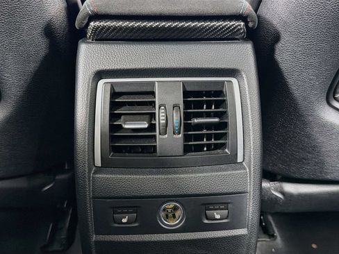 Used 2017 BMW M3 RWD image 26