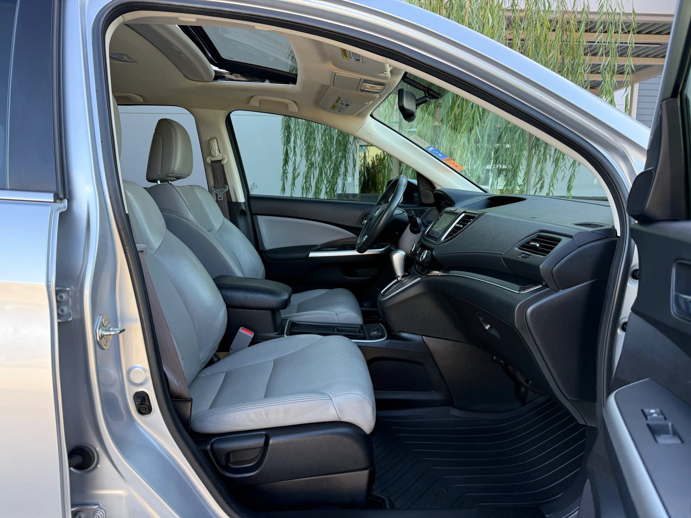 Used 2015 Honda CR-V EX-L image 31