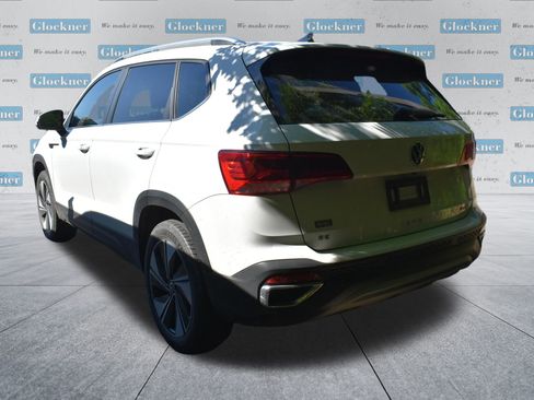 Used 2024 Volkswagen Taos SE AWD/4WD image 14