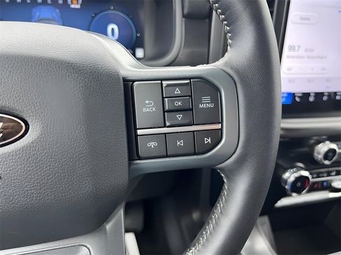 Used 2024 Ford F150 Lariat image 32
