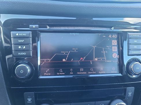 Used 2019 Nissan Rogue SL w/ Premium Package image 21