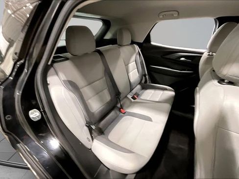 Used 2021 Chevrolet TrailBlazer LS FWD image 27