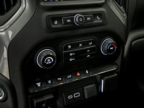 Certified 2024 Chevrolet Silverado 2500 Custom w/ Custom Value Package image 19