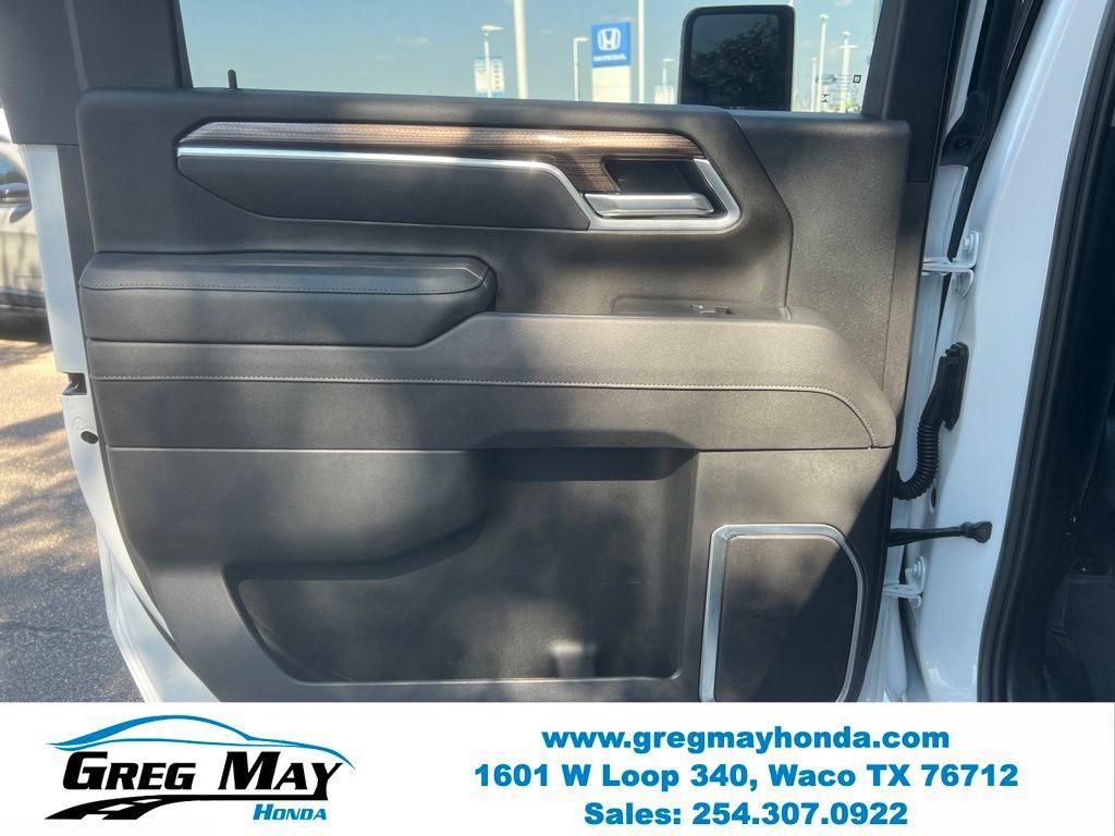 Used 2026 Chevrolet Silverado 2500 LT AWD/4WD image 19