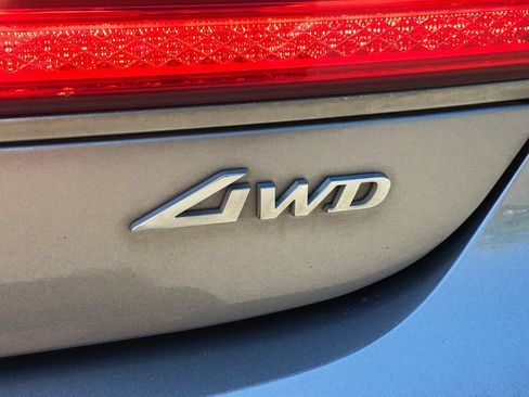 Used 2021 Genesis G90 3.3T Premium AWD/4WD image 7