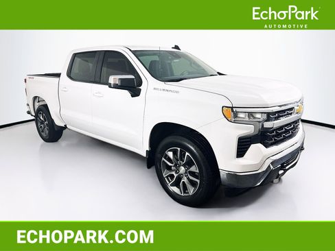 Used 2022 Chevrolet Silverado 1500 LT image 1